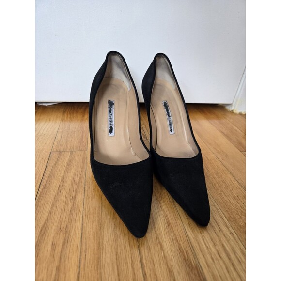 Manolo Blahnik Black Suede 8.5 Pointed Heels Winter Sarah Jessica Parker - Picture 1 of 8